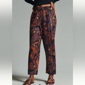 NWT - Farm Rio Printed Pull-On Pants